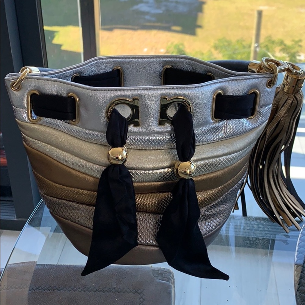 Salvatore ferragamo reptile Sara bag